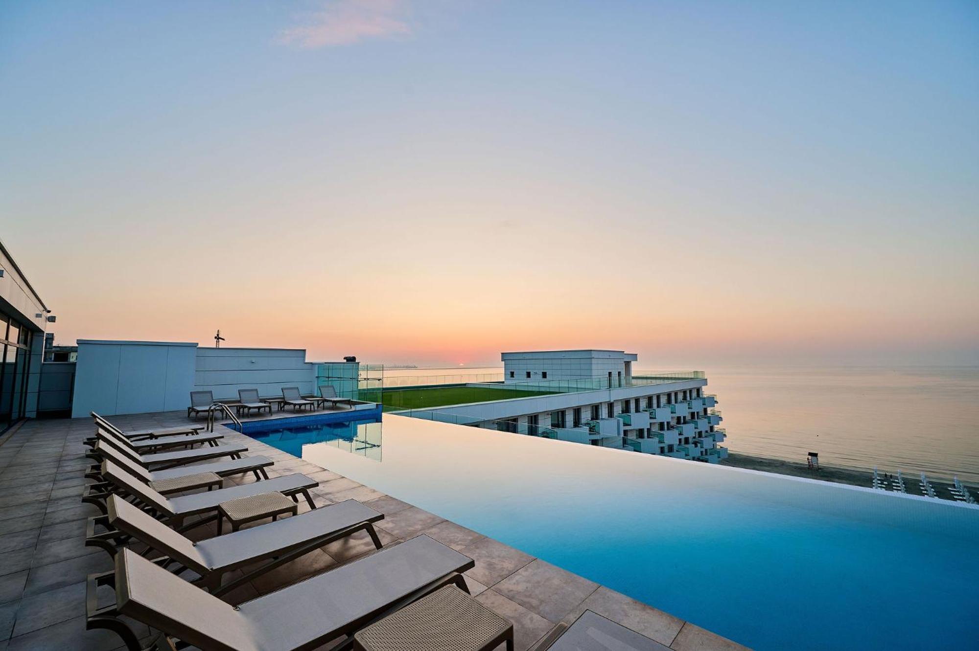 Mira Studio In Infinity Beach Resort - Parking Мамая Екстериор снимка