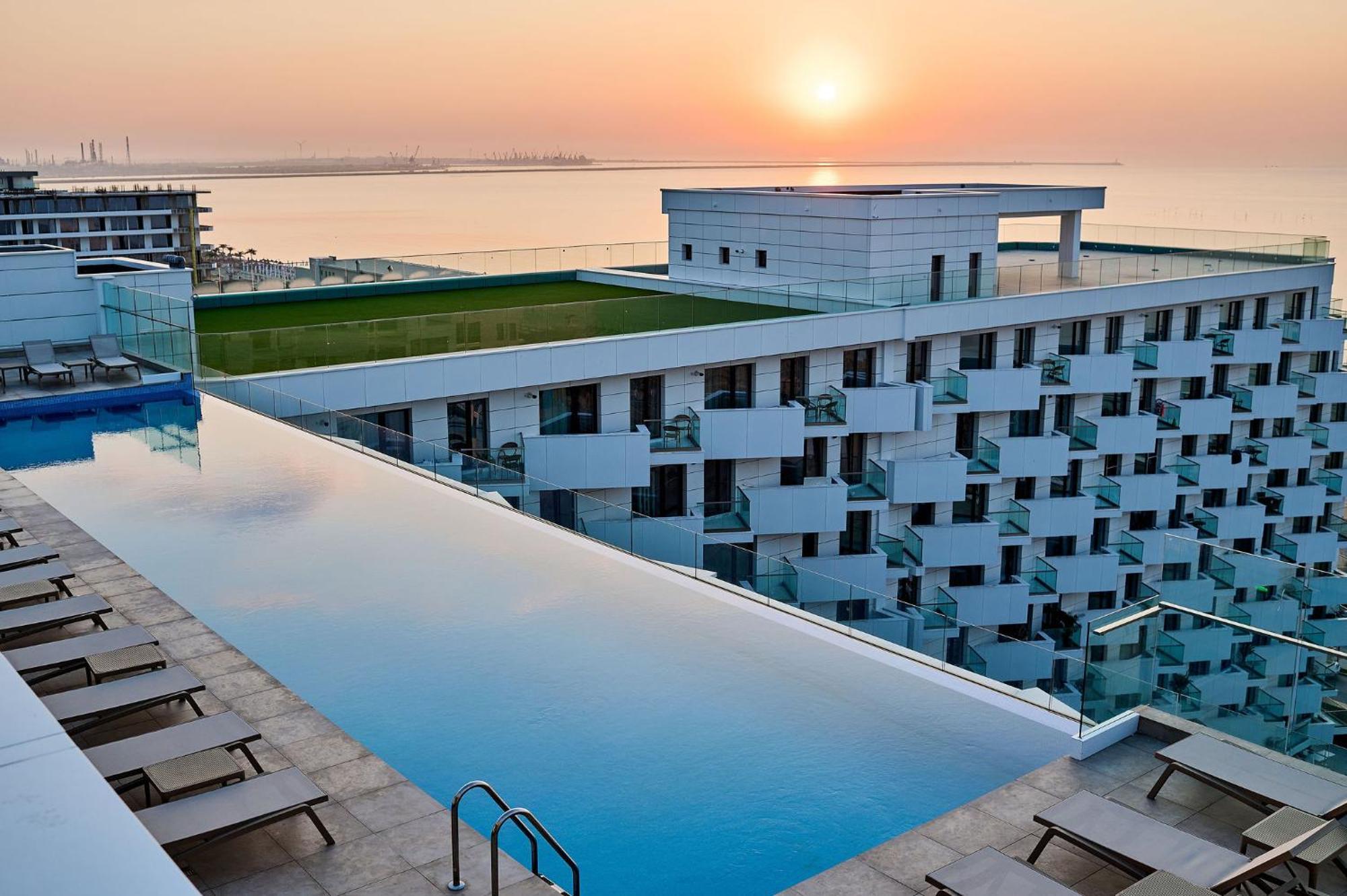 Mira Studio In Infinity Beach Resort - Parking Мамая Екстериор снимка